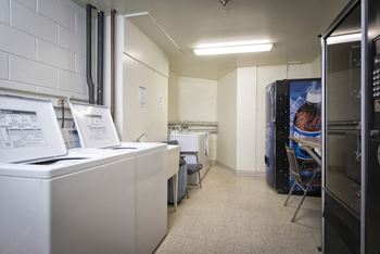 Modern laundry room